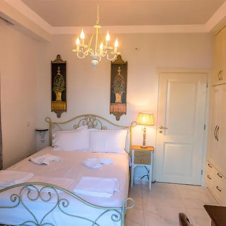 Дом отдыха Zaga Beach- Seascape Luxury Costiana Корони