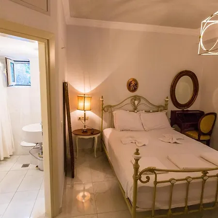 Zaga Beach- Seascape Luxury Costiana