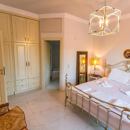 Zaga Beach- Seascape Luxury Costiana